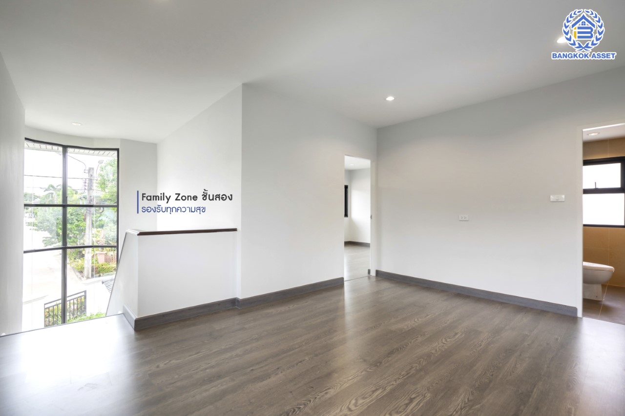 บ้านมือสองตกแต่งใหม่ ม.ศุภาลัย ออร์คิดปาร์ค2 ปิ่นเกล้า-ใกล้ถ.กาญจนาภิเษก หลังใหญ่ตกแต่งหรูหรา เนื้อที่ 85 ตร.ว. ฟังก์ชัน 4 ห้องนอน 4 ห้องน้ำ 1 ห้องแม่บ้าน จอดรถได้ 2 คัน บนทำเลเดินทางสะดวก เชื่อมต่อหลายเส้นทาง และเดอะมอลล์บางแค ทางด่วน "กาญจนาภิเษก" และรถไฟฟ้า "สถานีภาษีเจริญ"